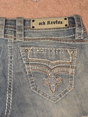 ROCK REVIVAL SHORTS 27 AMRA